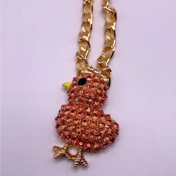 New Betsey Johnson Chicken Chick Necklace - Picture 7 of 9